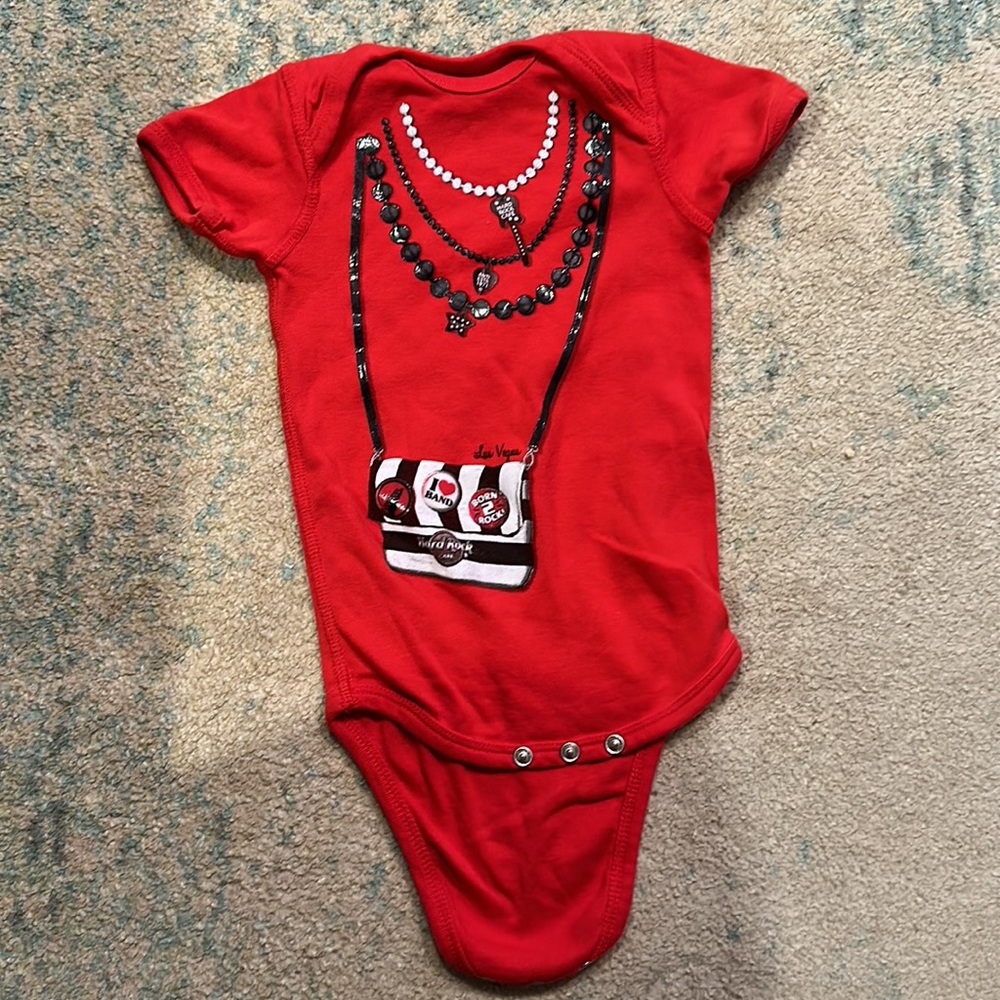 🏷️ 5 for $25 🏷️ Hard Rock Cafe Las Vegas onesie, 6-12 months